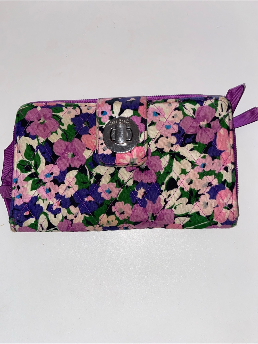 Kate Spade makeup bag by Clinic Michael Kors bag tag Vera Bradley wallet - Picture 7 of 15